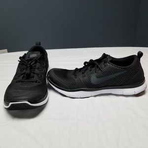 Nike Free Train Versatility Size 11.5 Black